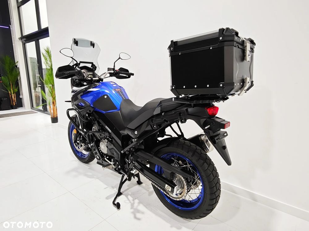 Suzuki V-STROM - 17