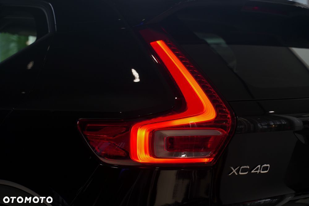 Volvo XC 40 B3 Essential - 18