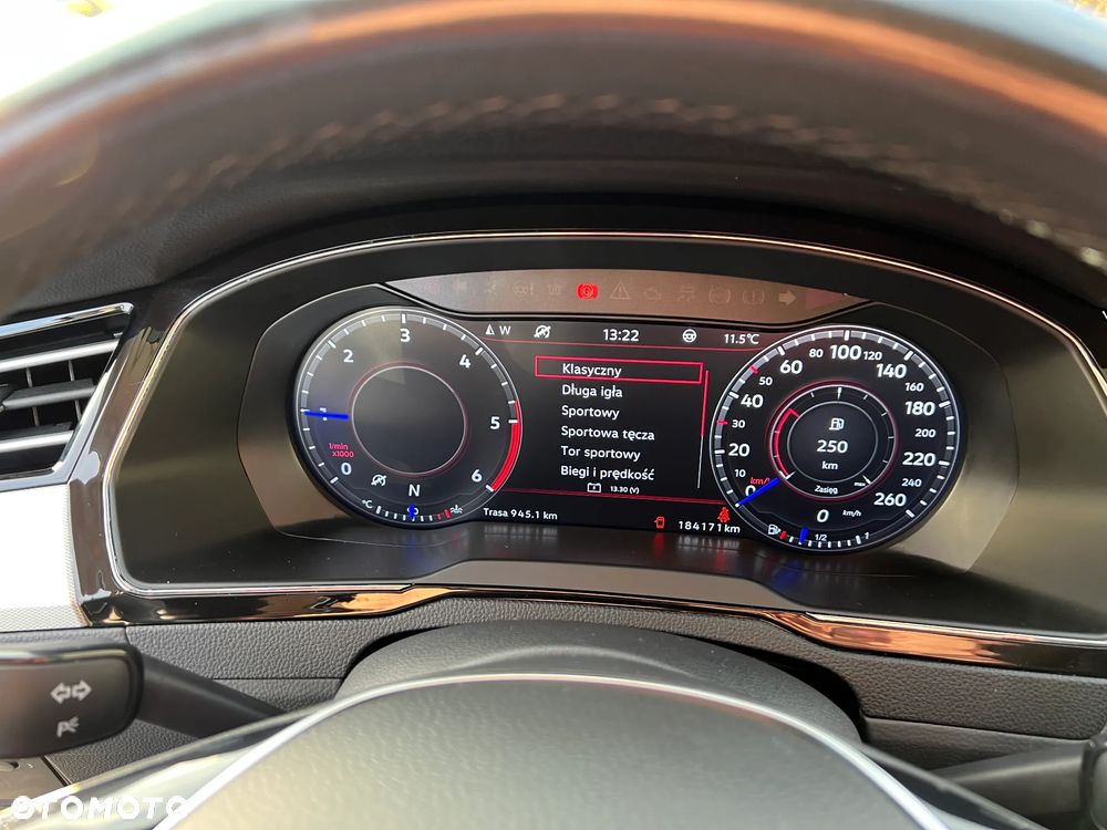 Volkswagen Passat - 9