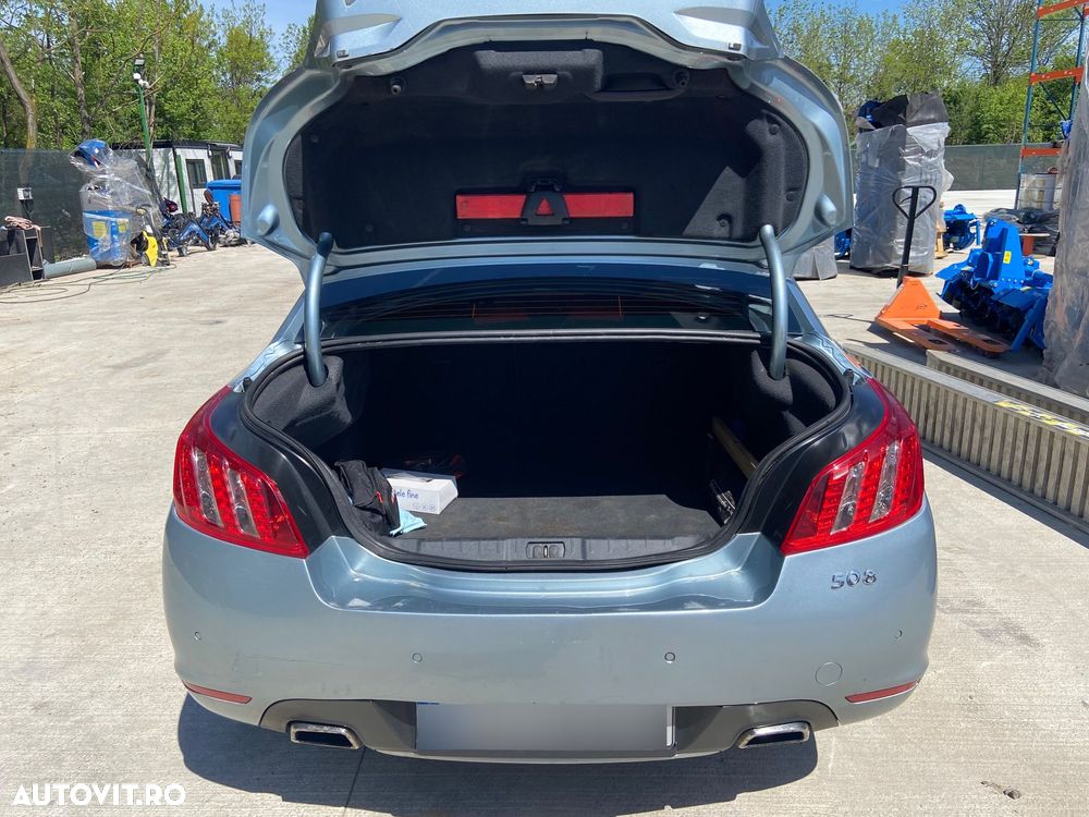Peugeot 508 2.2 HDI FAP BVA GT - 8