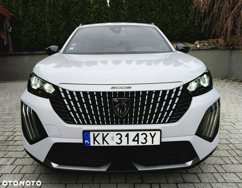 Peugeot 2008 - 6