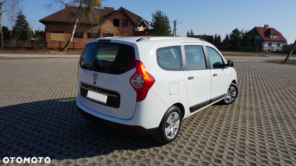 Dacia Lodgy 1.5 Blue dCi Laureate S&S EU6d - 4