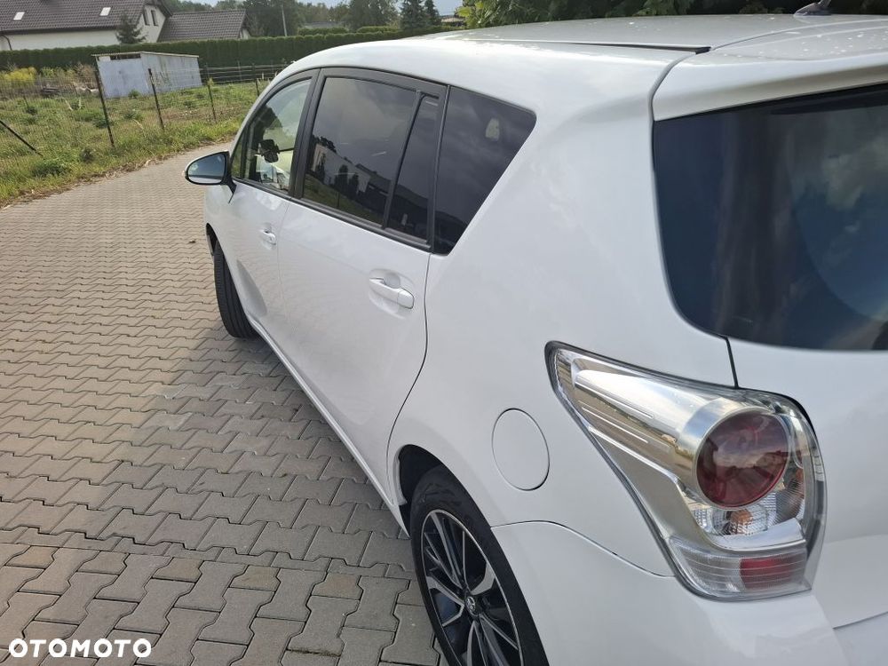 Toyota Verso 1.8 Premium MS - 4