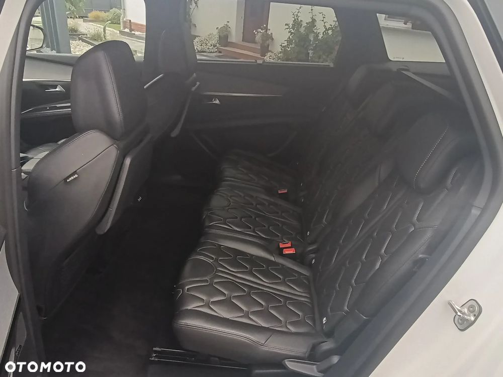 Peugeot 5008 - 12