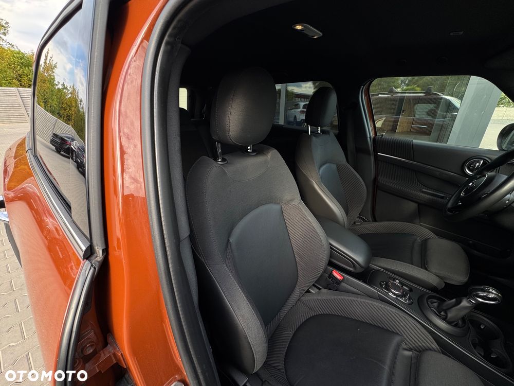 MINI Countryman - 25