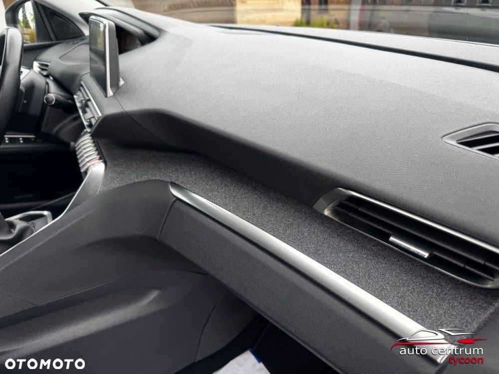 Peugeot 3008 - 19