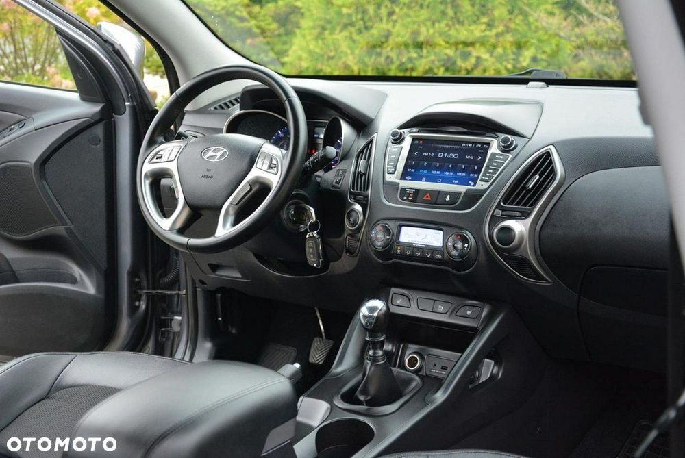 Hyundai ix35 1.7 CRDi 2WD Fifa World Cup Edition - 19