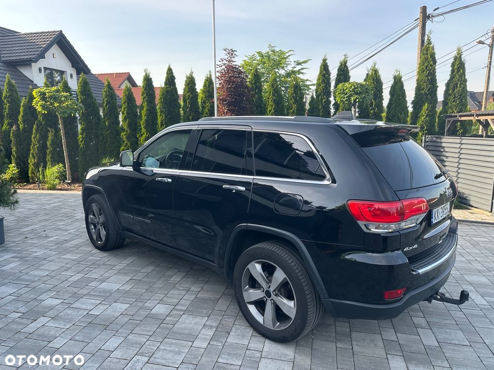 Jeep Grand Cherokee - 1
