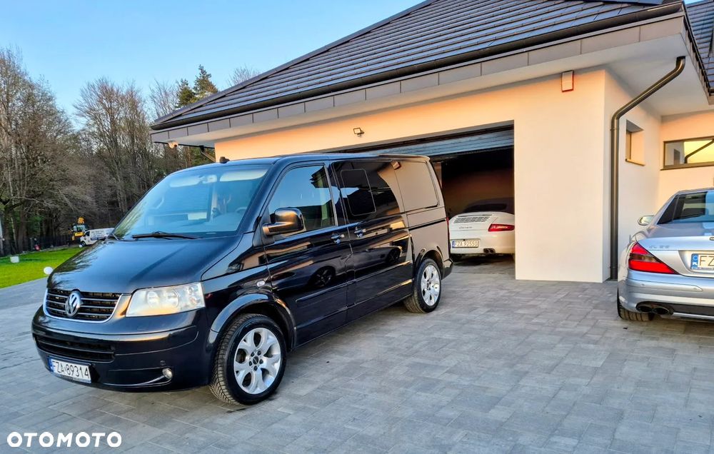 Volkswagen Multivan - 3