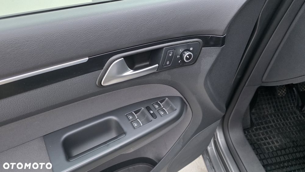 Volkswagen Touran 1.2 TSI BlueMotion Technology Highline - 25