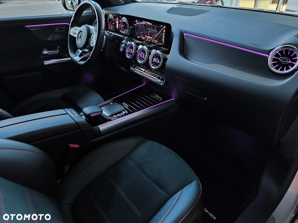 Mercedes-Benz GLA 200 AMG Line - 15