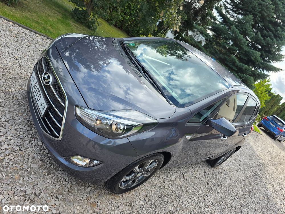 Hyundai ix20 - 3