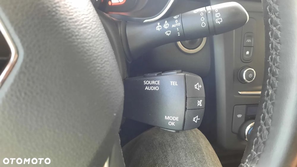 Renault Kadjar 1.6 Energy TCe Bose - 25