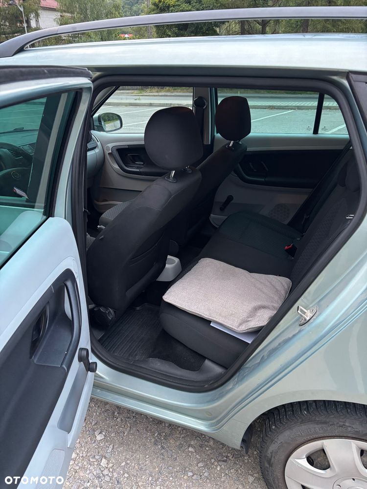 Skoda Fabia 1.2 TSI DSG Sport - 10