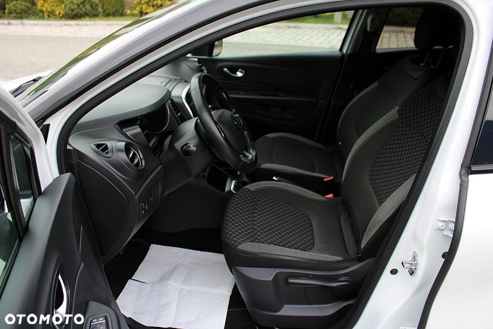 Renault Captur - 16