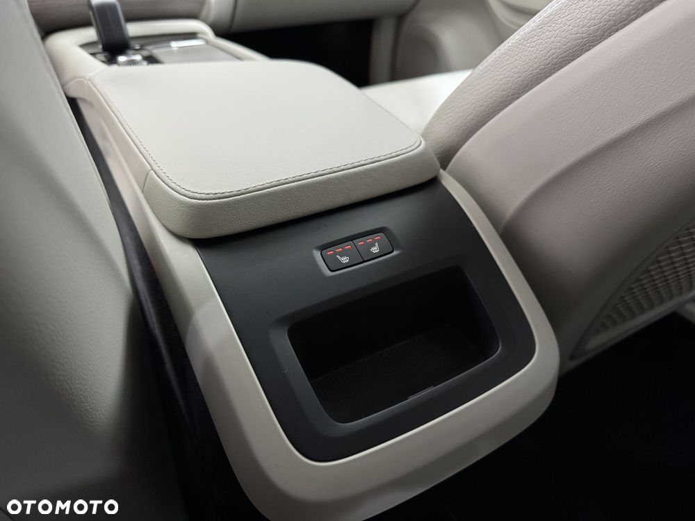 Volvo XC 90 - 14