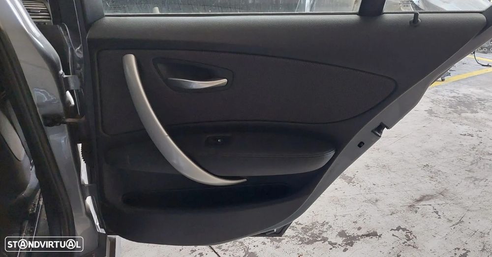 BMW 118D PARA PEÇAS - 13