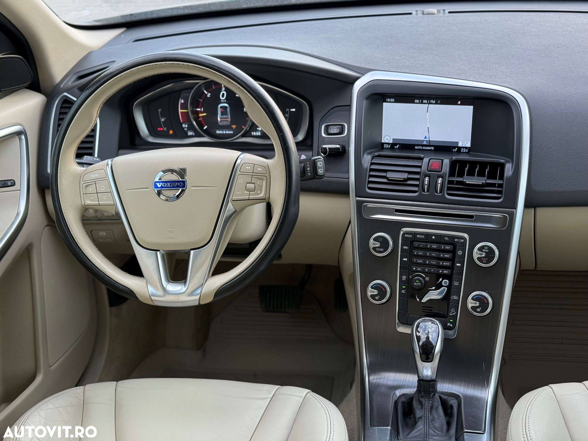 Volvo XC 60 D4 AWD Geartronic Summum - 13