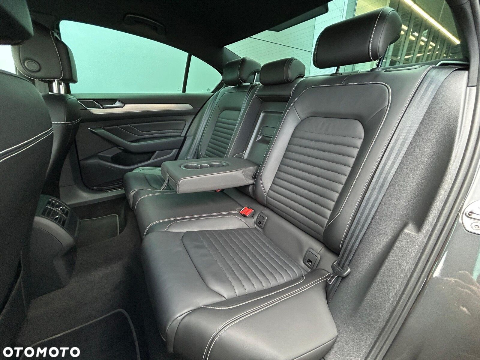 Volkswagen Passat 1.5 TSI EVO Elegance DSG - 19