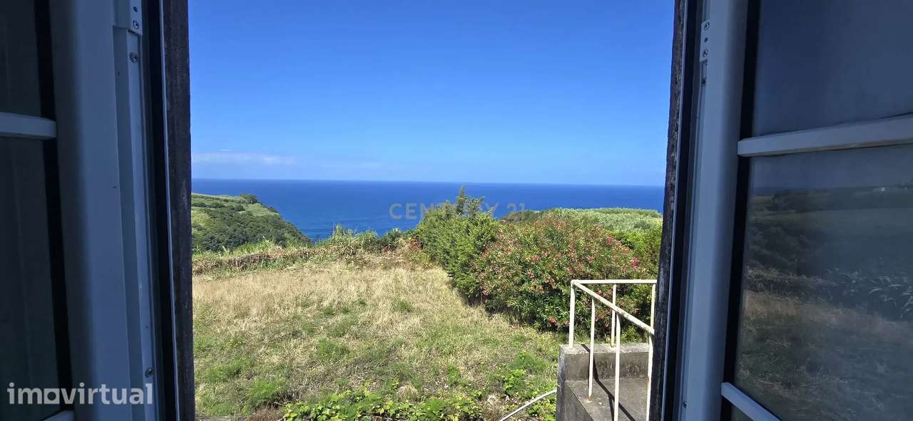 Propriedade à Beira-Mar com Vista Panorâmica em São Miguel - Grande imagem: 4/30