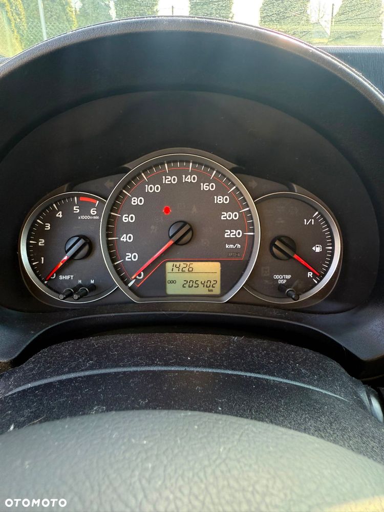 Toyota Yaris - 7