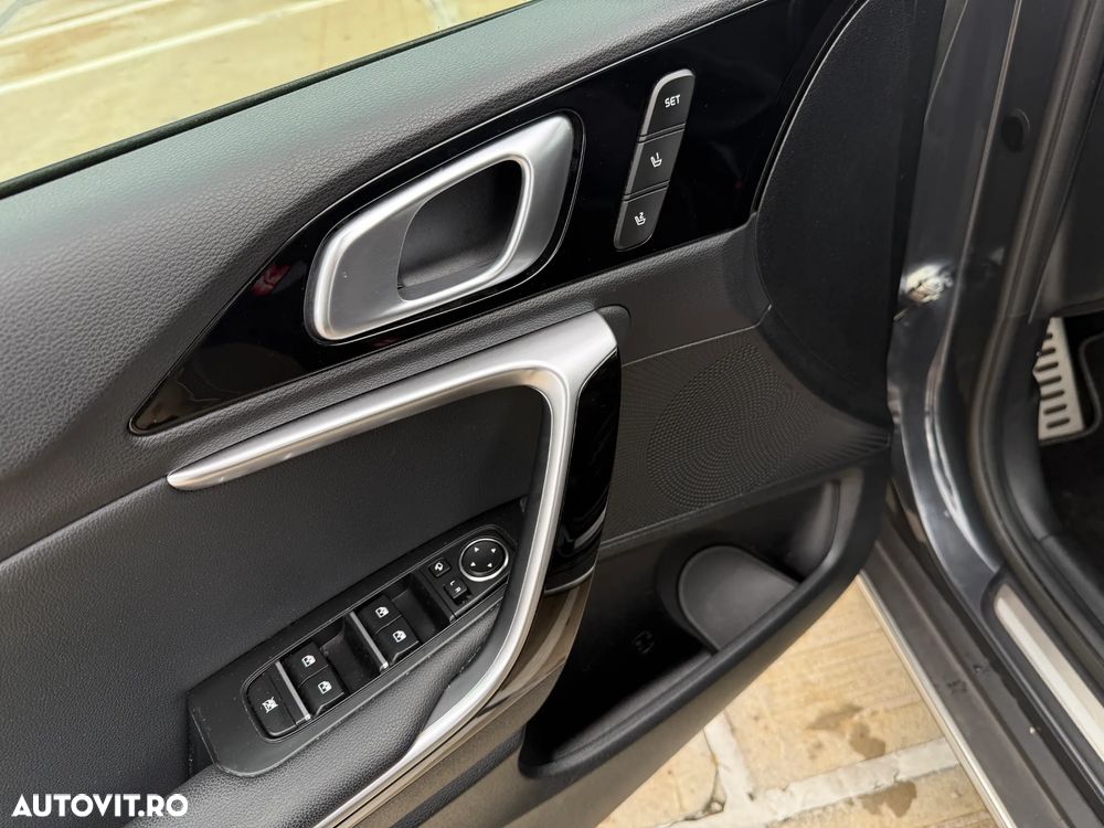 Kia XCeed 1.6 GDI DCT6 OPF Plug-in-Hybrid Platinum Edition - 17