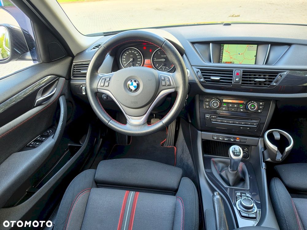 BMW X1 xDrive20d Sport Line - 22