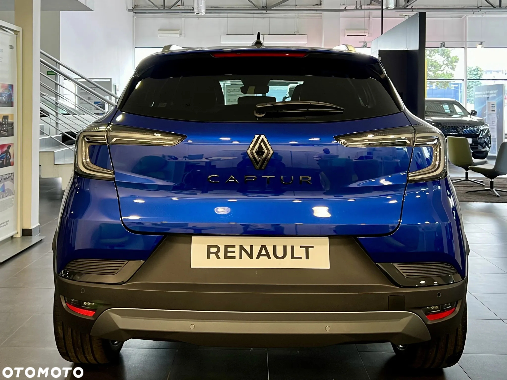 Renault Captur 1.3 TCe Intens EDC - 4