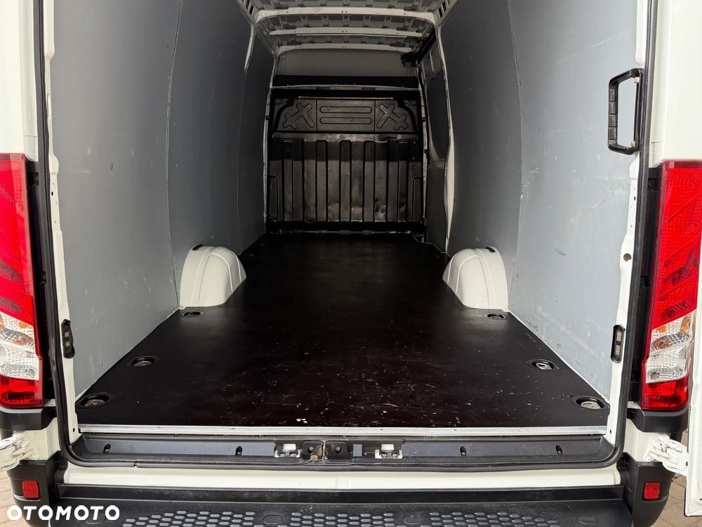 Iveco Daily L4H2 HI-MATIC - 12
