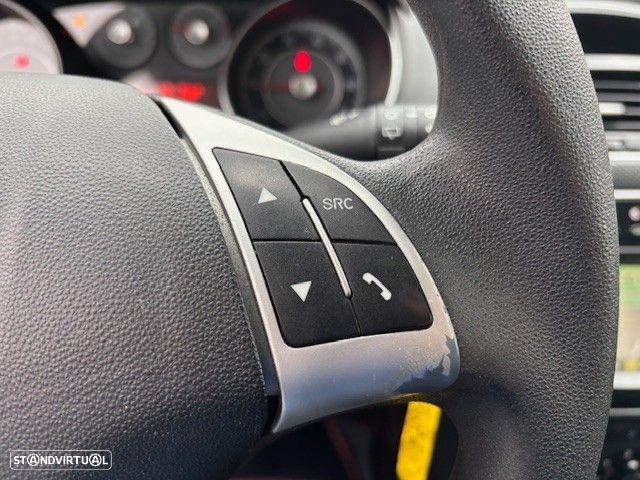 Fiat Punto 1.2 Young II S&S - 19