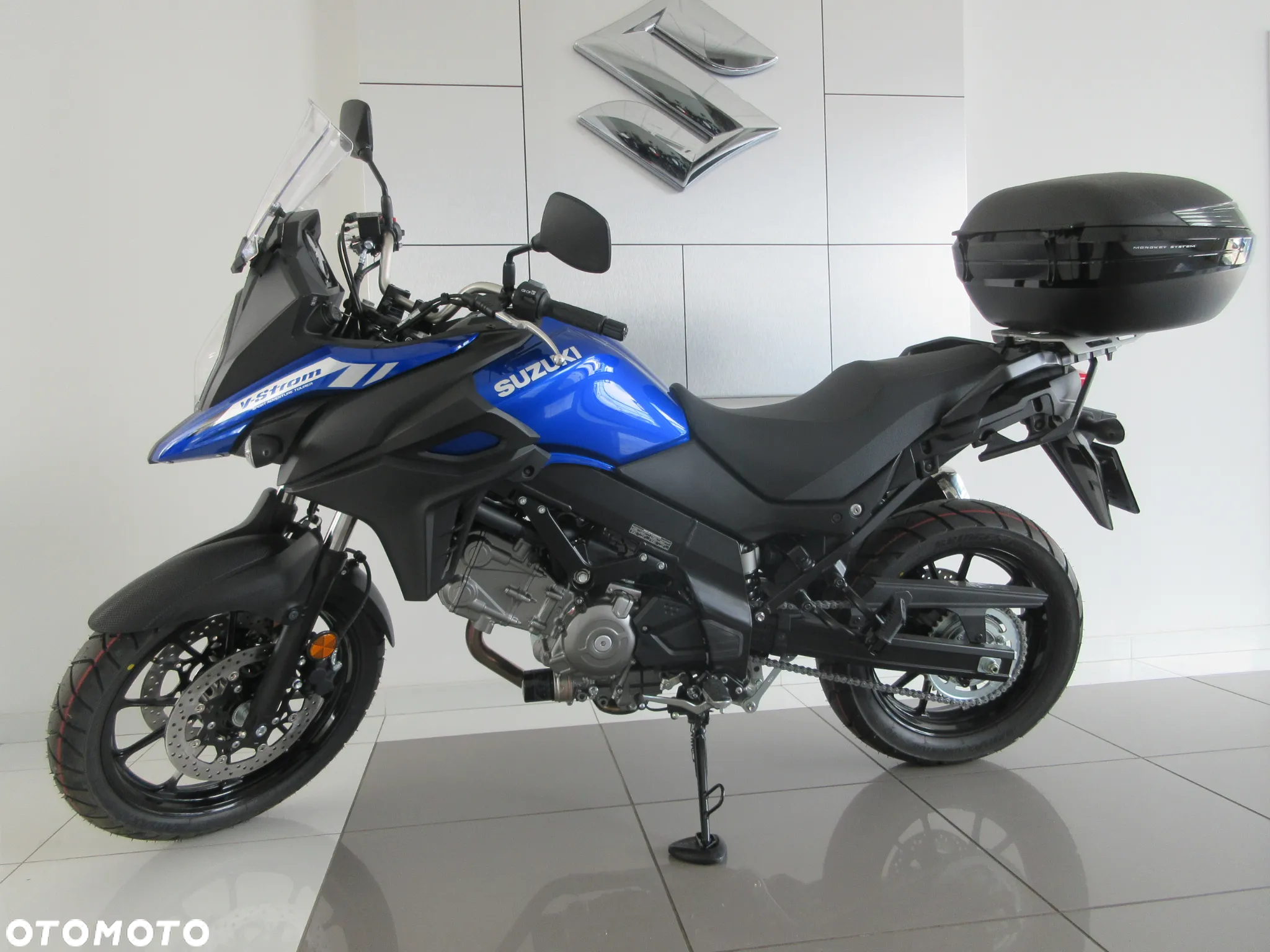 Suzuki V-STROM - 4