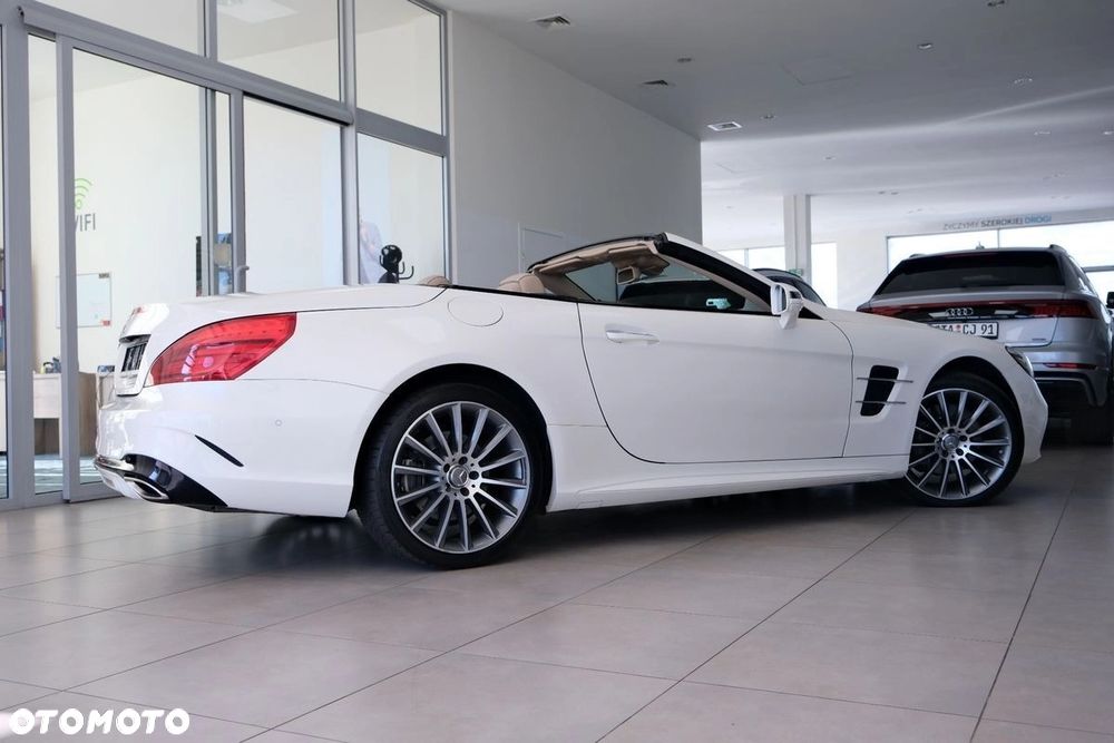 Mercedes-Benz SL - 8