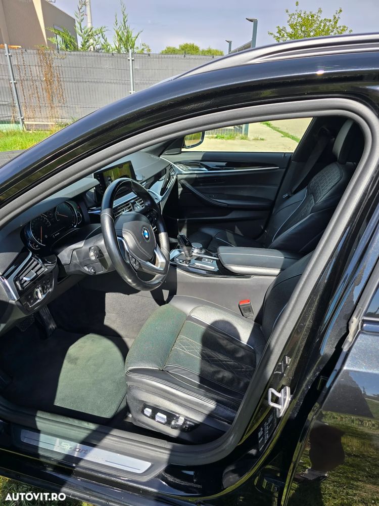BMW Seria 5 520d Aut. Sport Line - 9