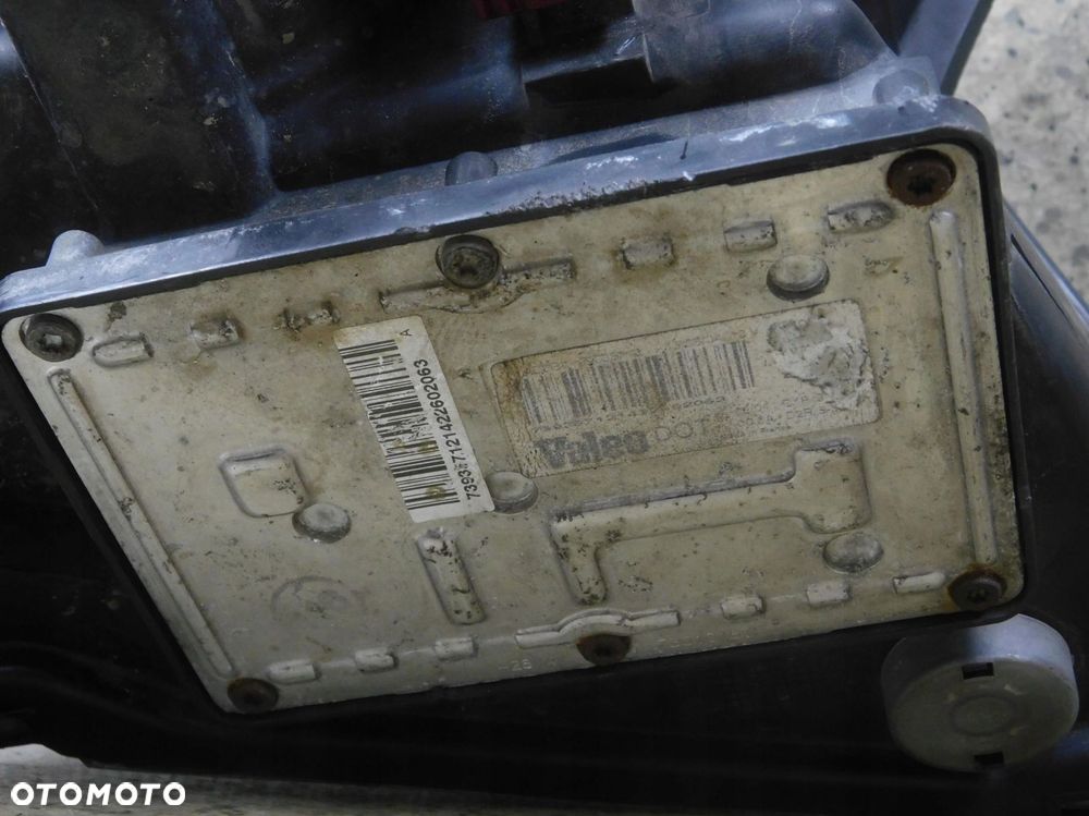 93321054 93321055 Lampa Lampy Przód Xenon Opel Meriva A - 10