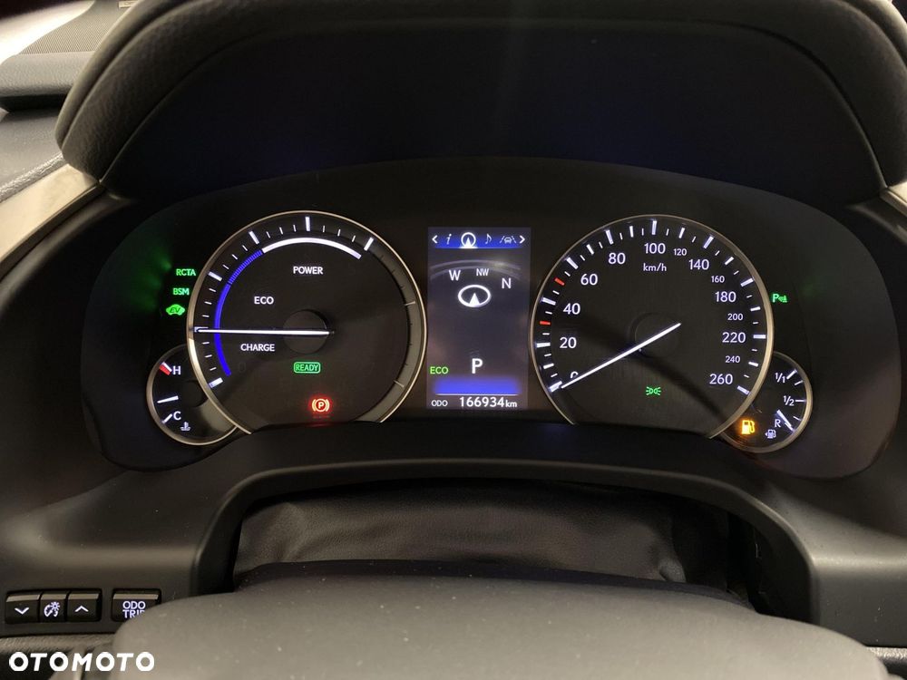Lexus RX 450h Prestige - 14