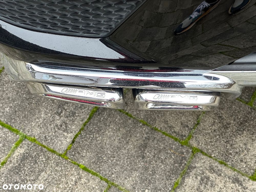 Mercedes-Benz GL 350 BlueTEC 4Matic 7G-TRONIC - 24