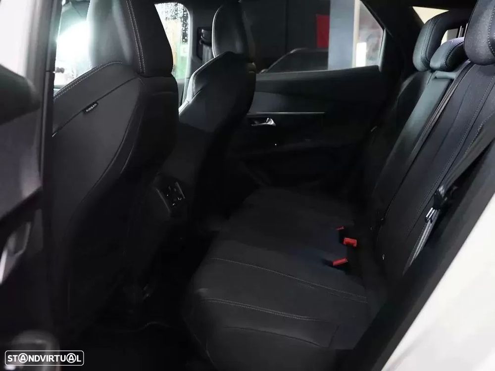 Peugeot 3008 1.6 BlueHDi GT Line EAT6 - 28