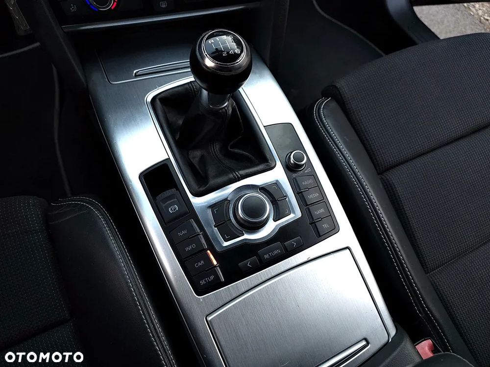 Audi A6 Avant 2.0 TDI - 34