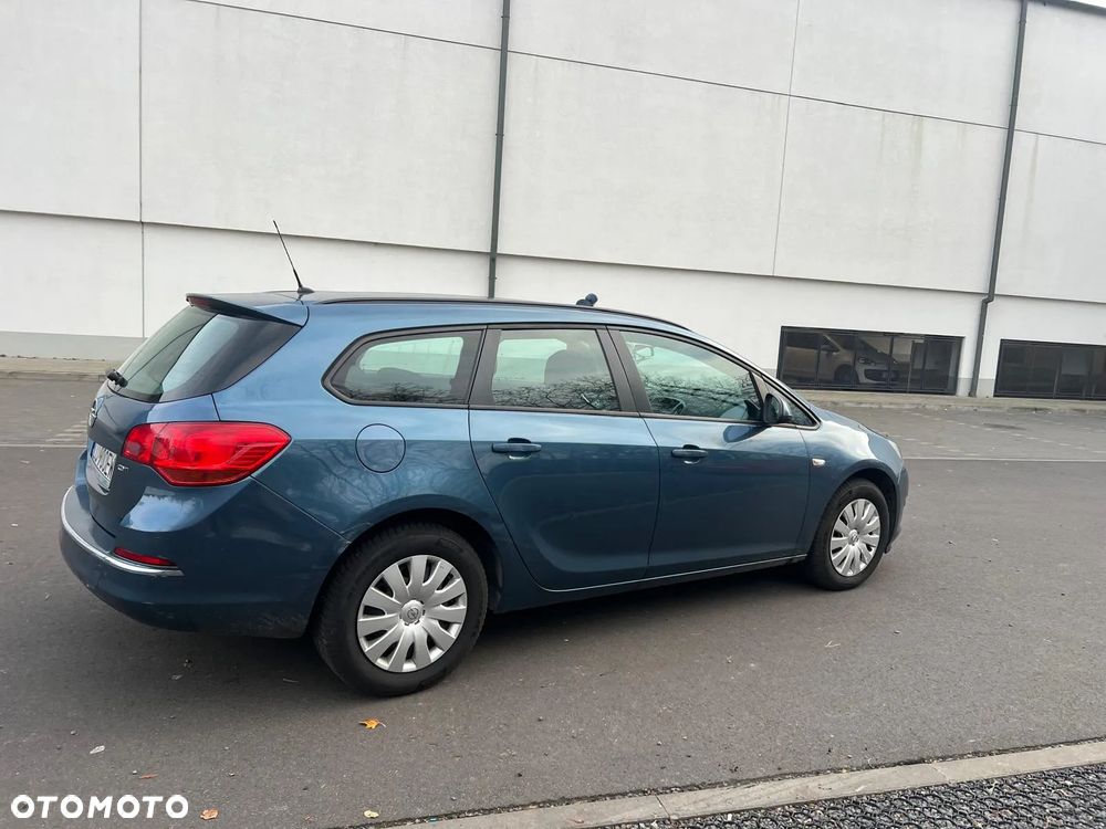 Opel Astra 1.7 CDTI Enjoy S&S - 11
