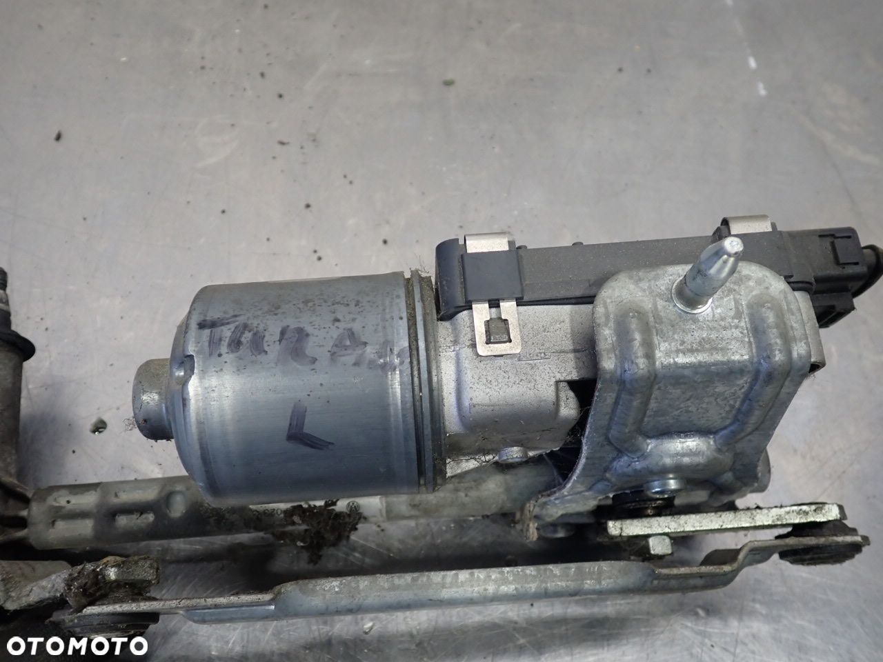 MECHANIZM WYCIERACZEK PRZÓD LEWY VOLKSWAGEN TOURAN I 1.6 1T0955119A   0390241717 - 5