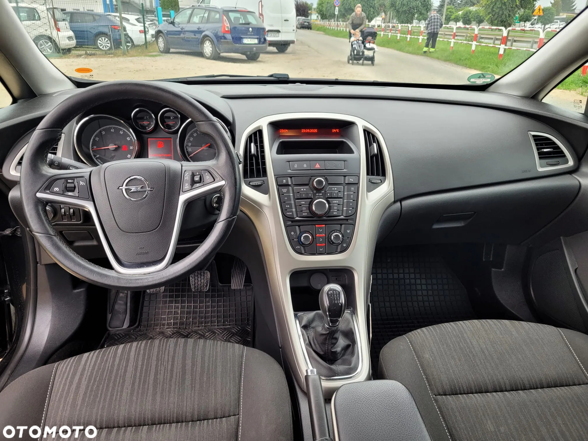 Opel Astra 1.4 Turbo Design Edition - 14