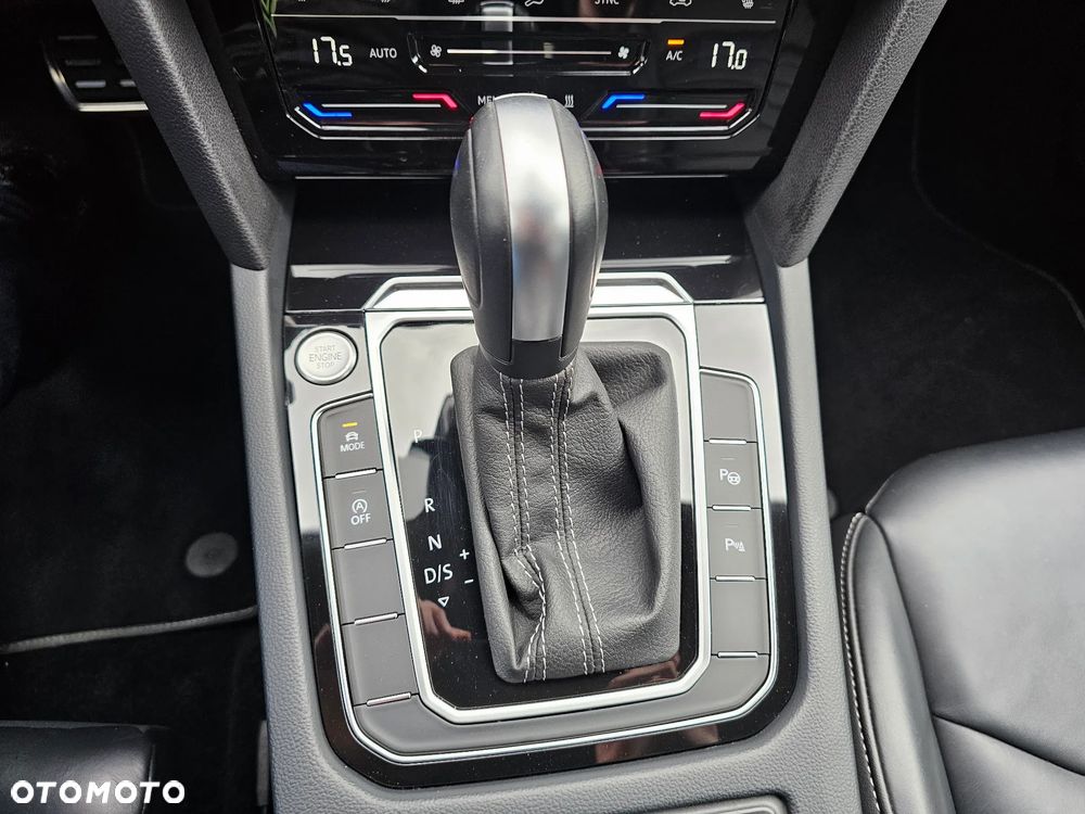 Volkswagen Arteon 2.0 TDI SCR 4Motion DSG R-Line - 34