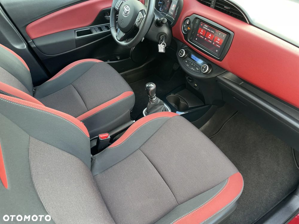 Toyota Yaris 1.5 Selection - 27