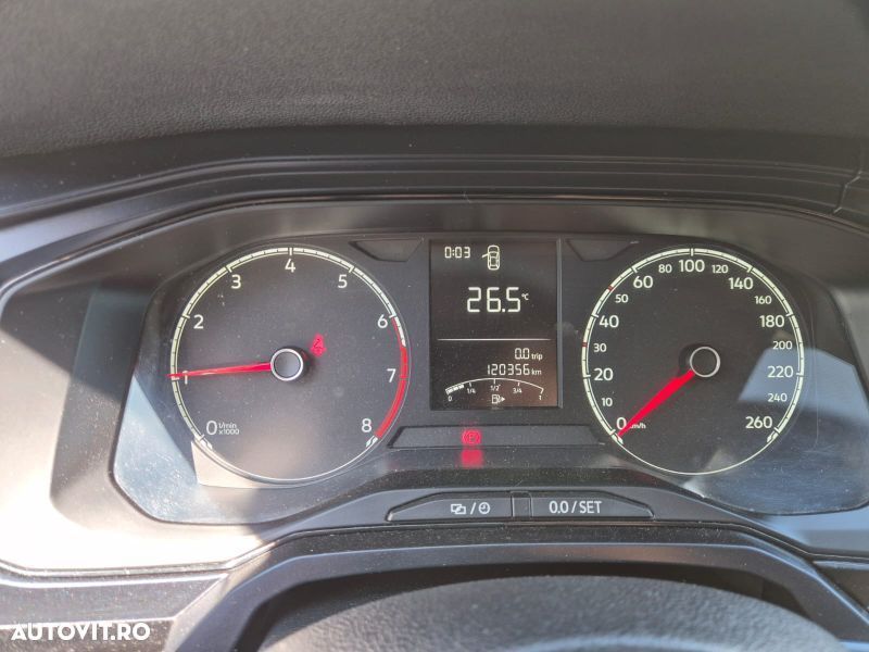 Volkswagen Polo - 11