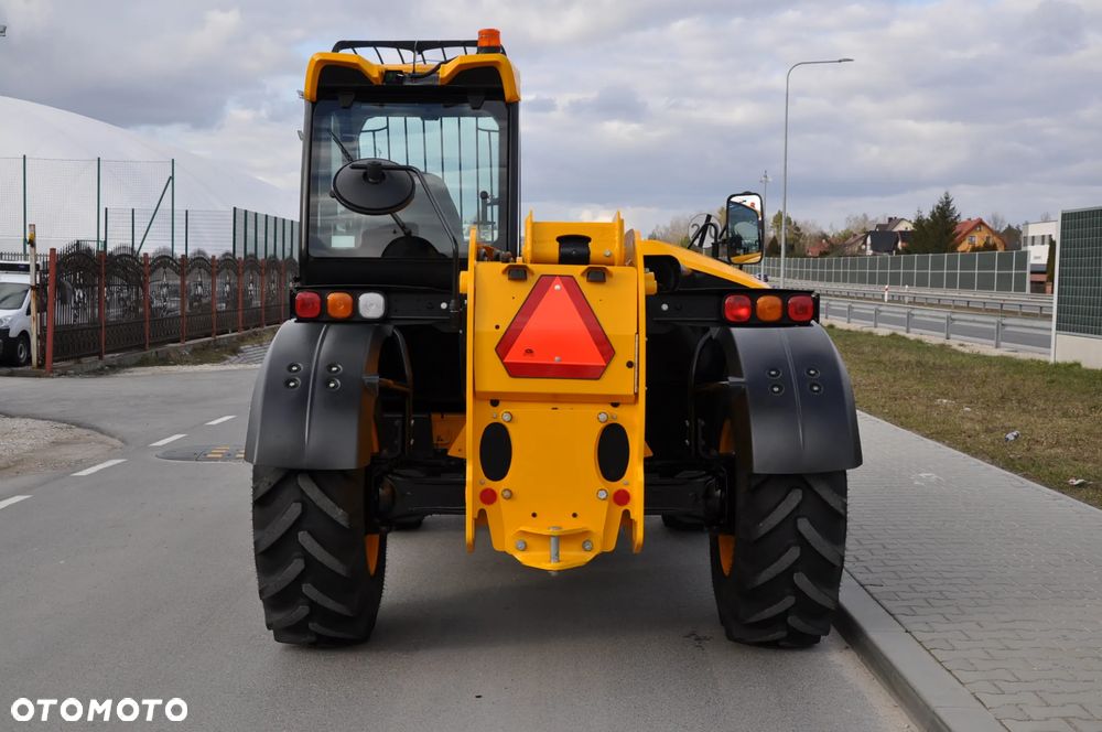 JCB 531-70 ŁADOWARKA TELESKOPOWA MAŁO MTG 546 UDŹWIG 3100 kg WYSOKOŚĆ ZAŁADUNKU 7 m NA GWARANCJI PRODUCENTA KLIMATYZACJA JAK NOWA! - 7