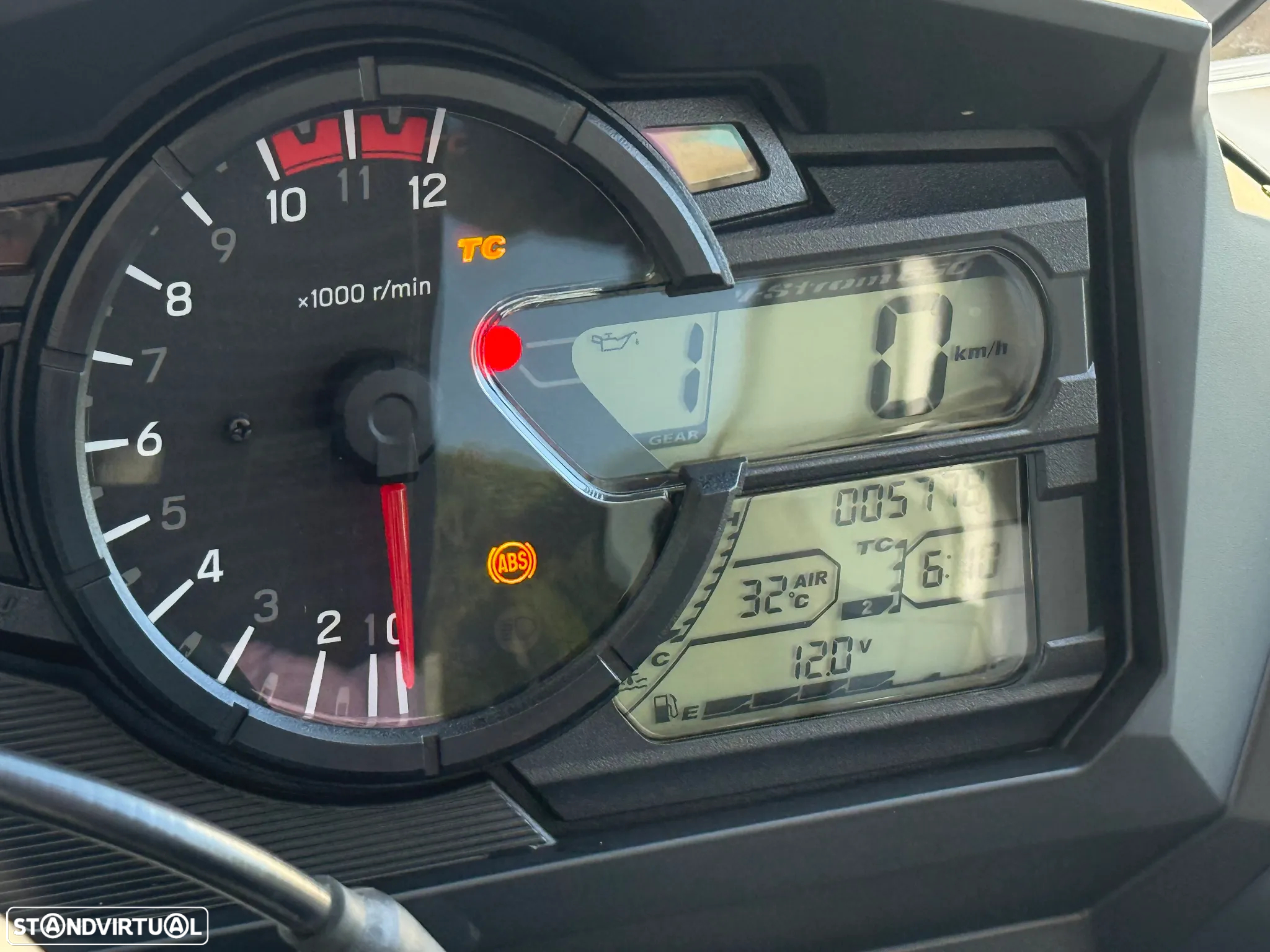 Suzuki DL V-STROM 650 A - Desde 81,98€ Mês - 8