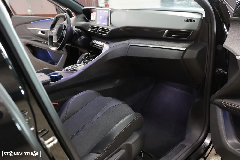 Peugeot 5008 BlueHDI 130 EAT8 GT - 22