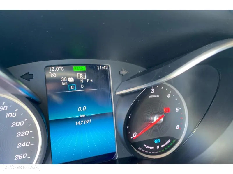 Mercedes-Benz GLC 300 de 4Matic - 13