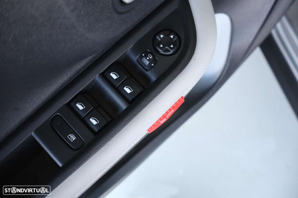 Citroën e-C3 44 kWh Autonomia Conforto Max — fotografia 13