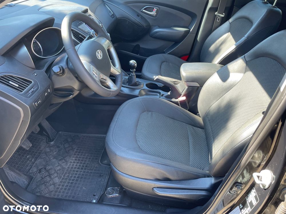 Hyundai ix35 - 15